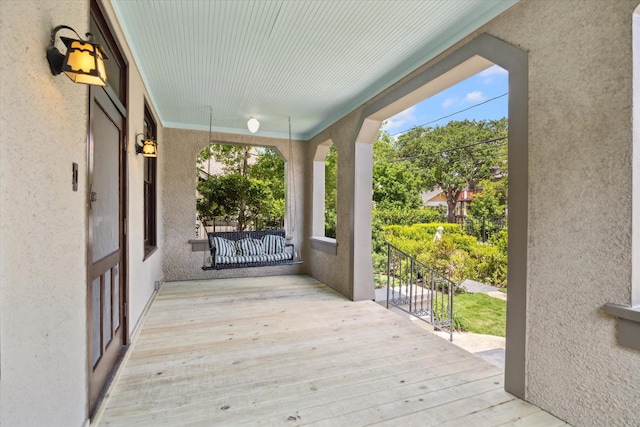2614 Stanford St, Houston, TX 77006 - view of wooden porch