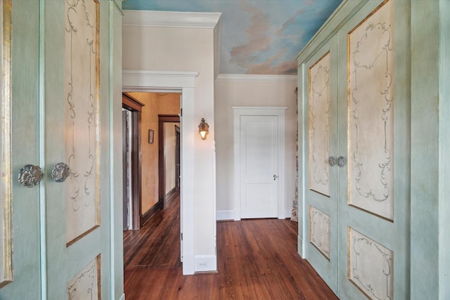 2614 Stanford St, Houston, TX 77006 - foyer with baseboards, wood finished floors, and crown molding