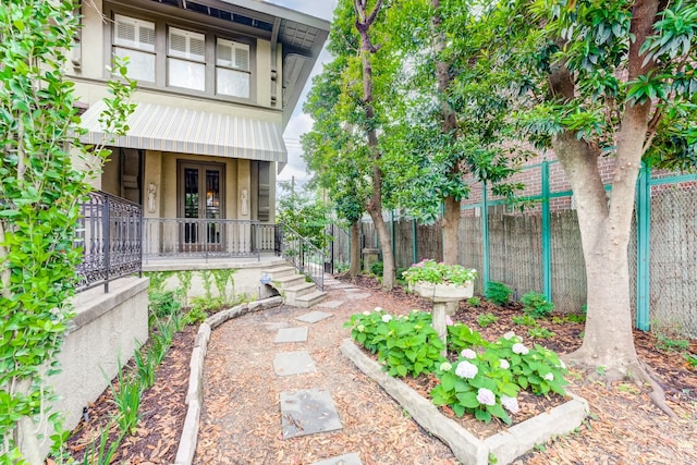 2614 Stanford St, Houston, TX 77006 - view of yard with french doors