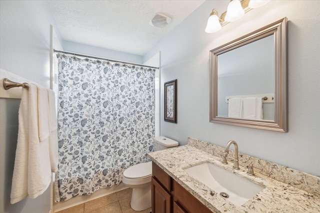full bath with toilet, a shower with shower curtain, tile patterned flooring, and vanity