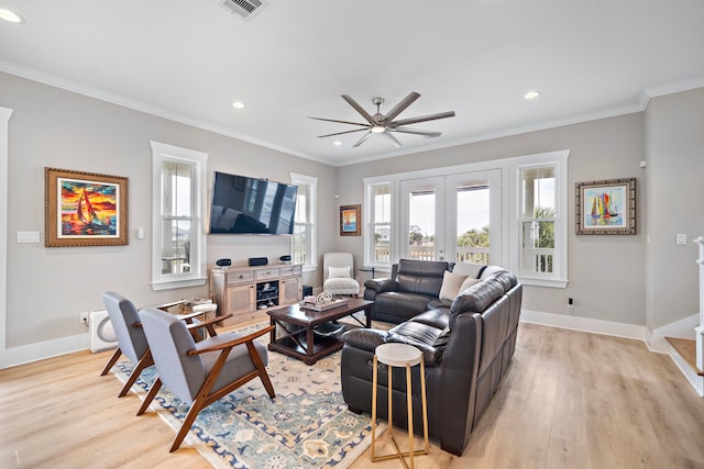 4014 Miramar Ct, Galveston, TX 77554 - living room with recessed lighting, baseboards, and light wood-type flooring