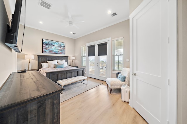 4014 Miramar Ct, Galveston, TX 77554 - bedroom with visible vents, ornamental molding, light wood-type flooring, and access to exterior