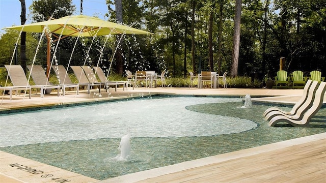 16634 Yaklin Meadow Ct, Humble, TX 77346 - view of community with a pool