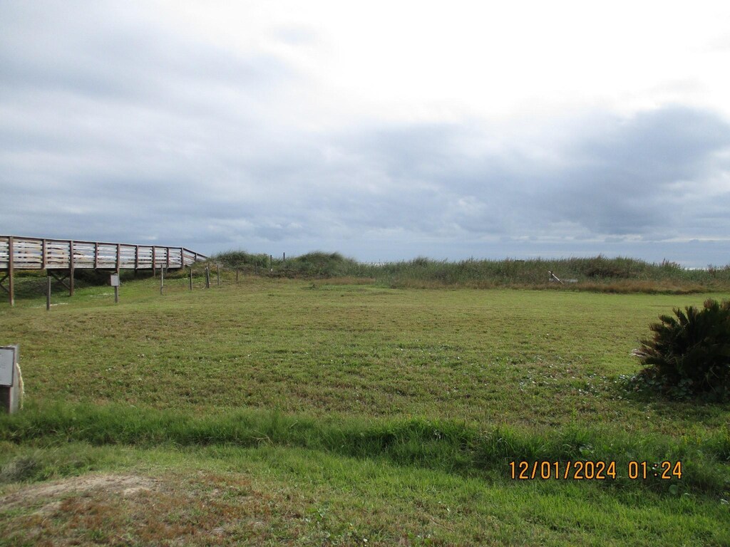 TBDLOT1 Nesmith Pl, Surfside Beach, TX 77541