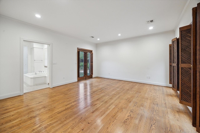 5040 Fieldwood Dr, Houston, TX 77056 - unfurnished bedroom with baseboards, visible vents, access to outside, crown molding, and light wood-type flooring