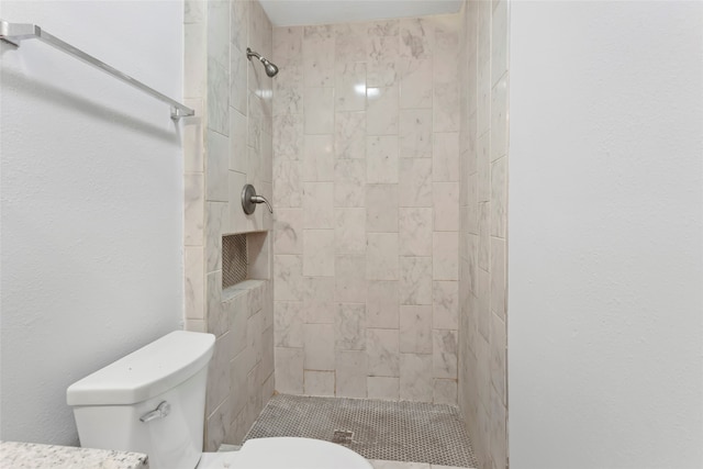 3450 Lydia St, Houston, TX 77021 - bathroom featuring a stall shower and toilet