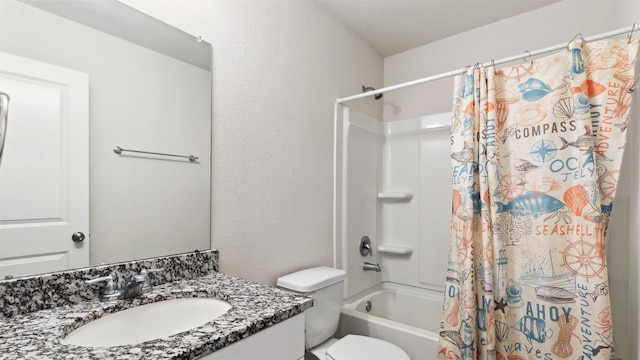 15515 Taylorcrest Dr, Conroe, TX 77306 - full bath with vanity, shower / tub combo with curtain, and toilet