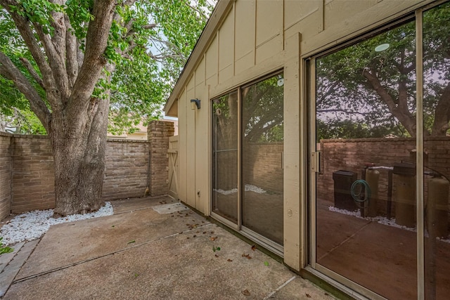 3224 Windchase Blvd Unit 495, Houston, TX 77082 - view of patio / terrace