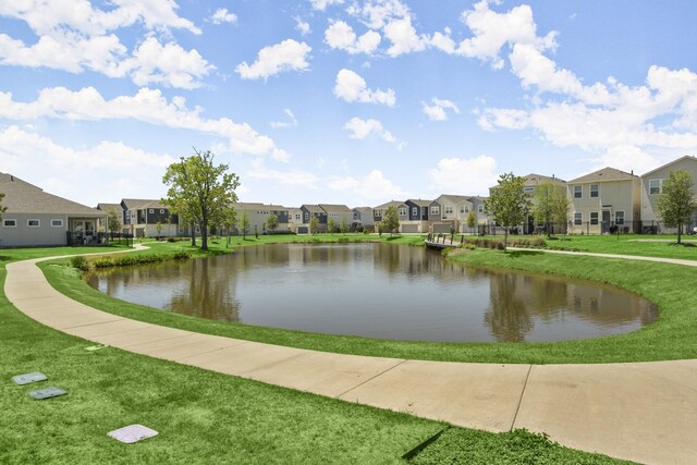 9904 Smokehouse Silo Ln, Houston, TX 77080 - water view featuring nearby suburban area