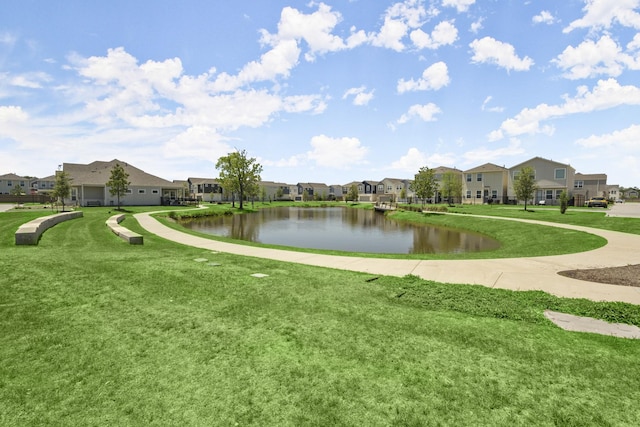 9904 Smokehouse Silo Ln, Houston, TX 77080 - surrounding community featuring a residential view, a lawn, a water view, and a garage