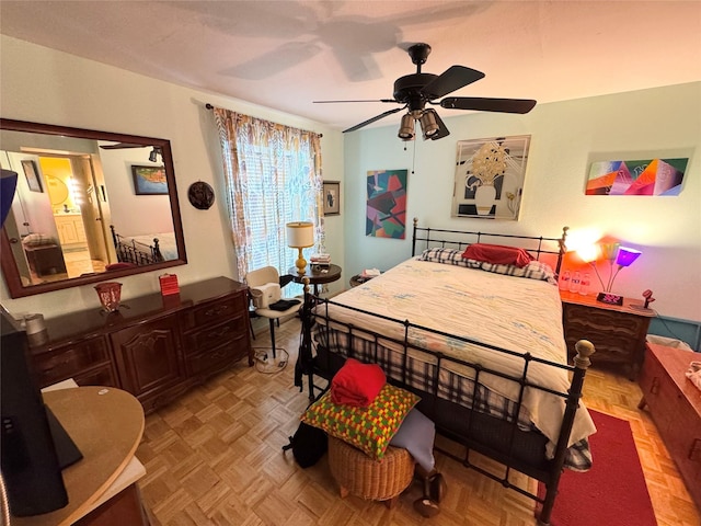 bedroom with a ceiling fan