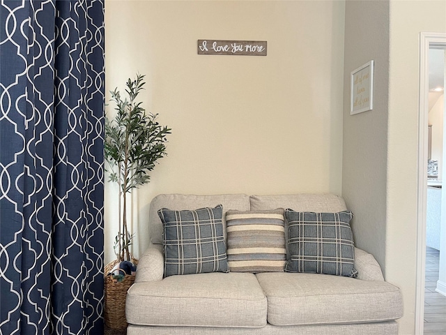 12813 Narrow Cove Dr, Texas City, TX 77568 - view of living area