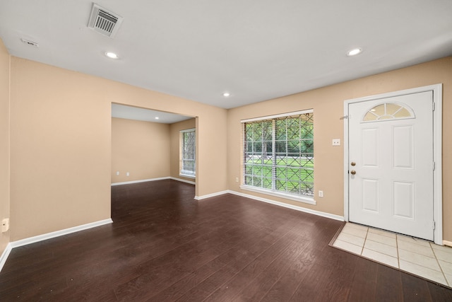 2022 Willow Wisp Ln, Spring, TX 77388 - entrance foyer featuring baseboards, recessed lighting, wood finished floors, and visible vents