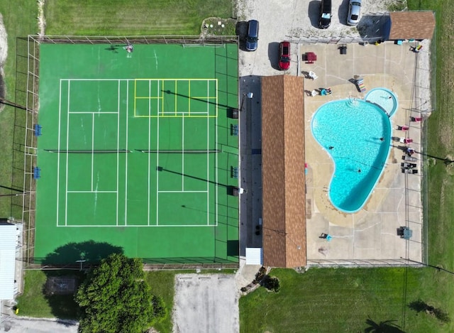 birds eye view of property