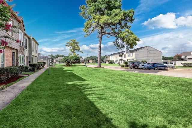 view of yard with a residential view