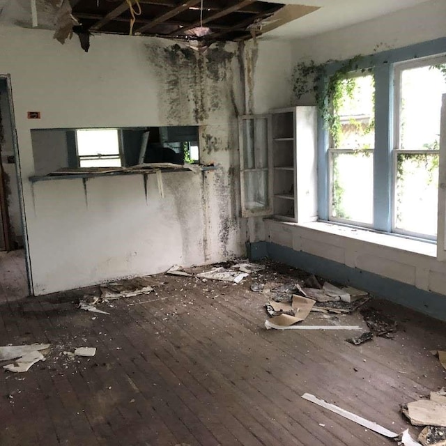 214 E Lee St, Harlingen, TX 78550 - spare room featuring wood-type flooring