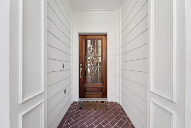view of exterior entry