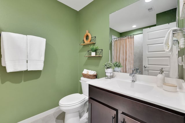 29823 Case Canyon Ln, Katy, TX 77494 - bathroom with vanity, toilet, a shower with shower curtain, baseboards, and visible vents