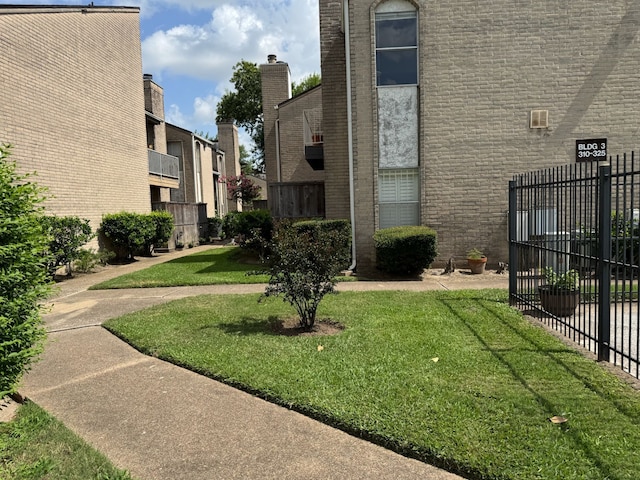 2011 Spenwick Dr Unit 511, Houston, TX 77055 - view of community