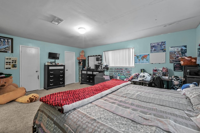 bedroom with carpet