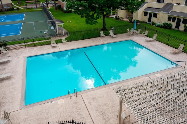 14515 Wunderlich Dr Unit 1602, Houston, TX 77069 - community pool featuring a patio area
