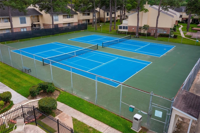 14515 Wunderlich Dr Unit 1602, Houston, TX 77069 - view of sport court with fence, community basketball court, and a residential view