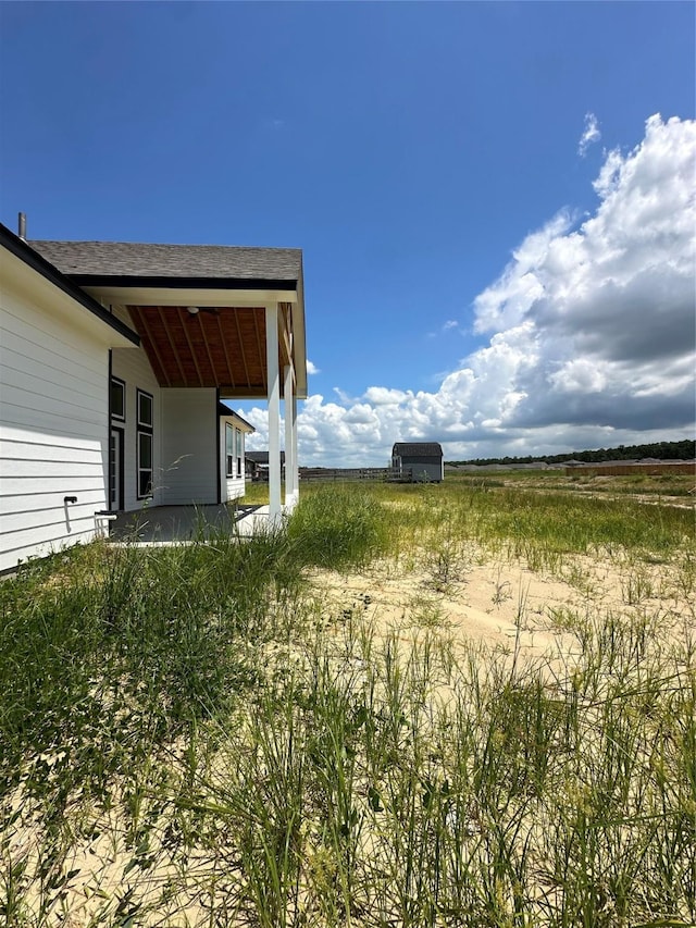 507 Kickapoo Dr, Anahuac, TX 77514 - view of yard