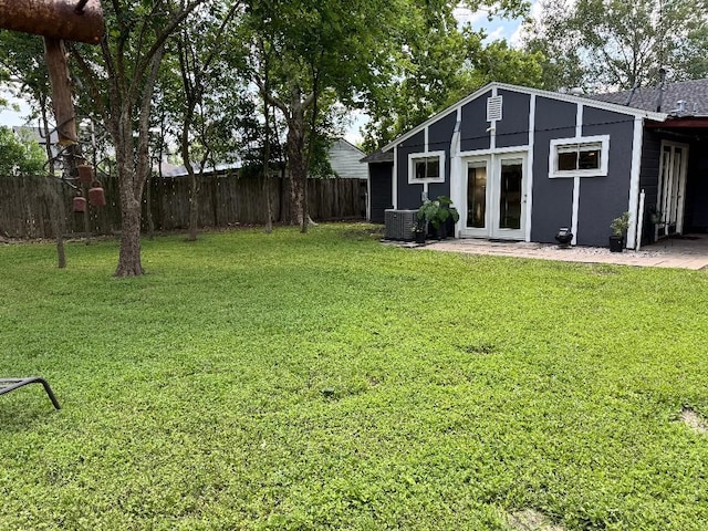 7006 Jalna St, Houston, TX 77055 - view of yard with central AC