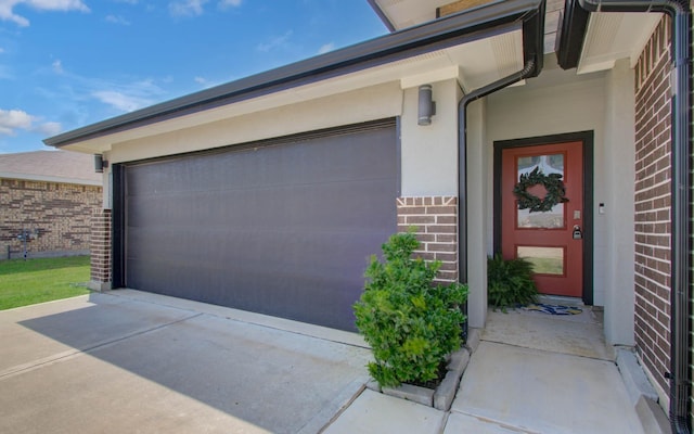 14543 Rain Tree Dr, Baytown, TX 77523 - view of garage
