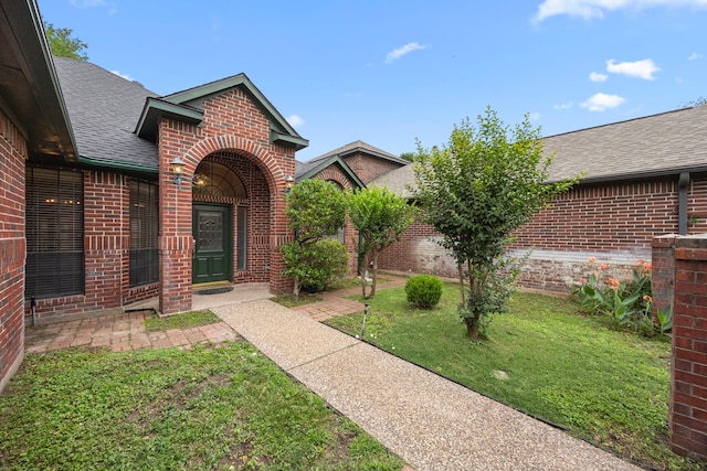 6542 Shinnecock Hills Dr, Houston, TX 77069 - view of green lawn