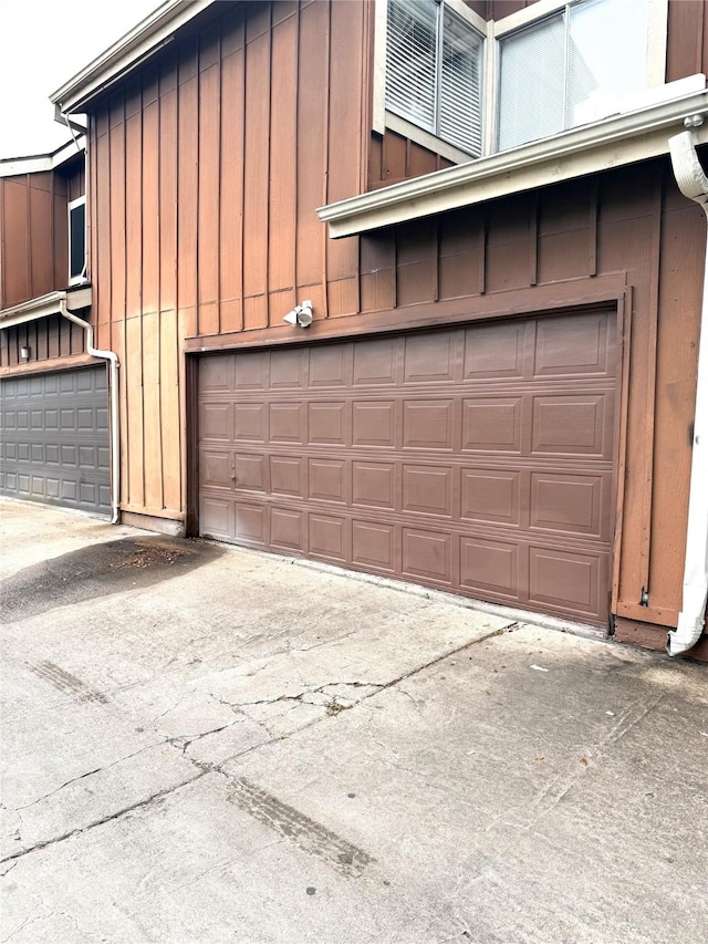 12606 Newbrook Dr, Houston, TX 77072 - garage with driveway