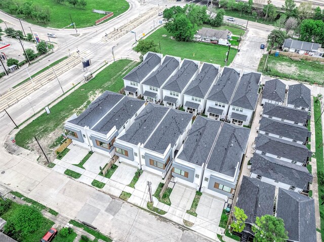 3515 Mcilhenny St, Houston, TX 77004 - bird's eye view featuring a residential view