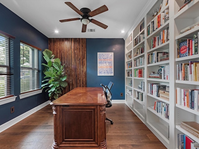 office space featuring baseboards, a ceiling fan, recessed lighting, and visible vents
