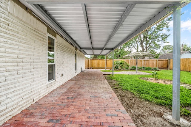 6103 Gallant Forest Dr, Houston, TX 77088 - view of patio / terrace featuring a fenced backyard