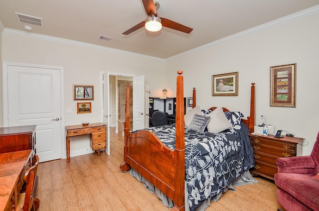bedroom featuring ornamental molding, light wood-style flooring, ceiling fan, and visible vents