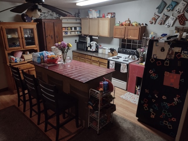 203 Port Rd, Angleton, TX 77515 - photo 9