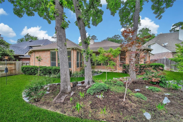 exterior space featuring fence