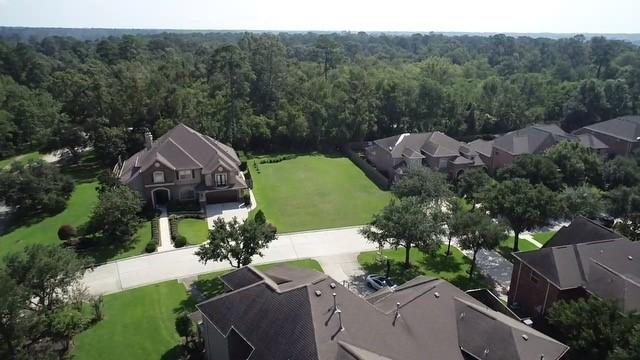 1214 Regal Shores Ct, Kingwood, TX 77345