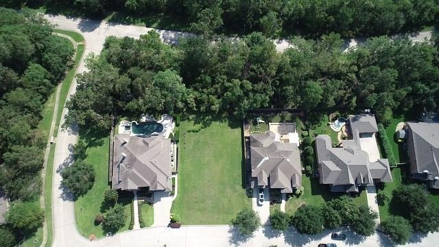 1214 Regal Shores Ct, Kingwood, TX 77345