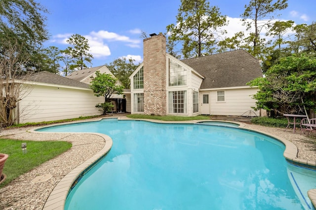 view of outdoor pool