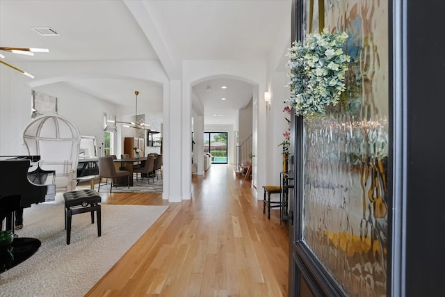 919 Worthshire St, Houston, TX 77008 - entrance foyer featuring arched walkways, light wood-type flooring, and recessed lighting