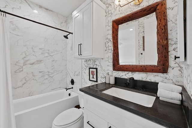919 Worthshire St, Houston, TX 77008 - bathroom with vanity, shower / bathtub combination, and toilet