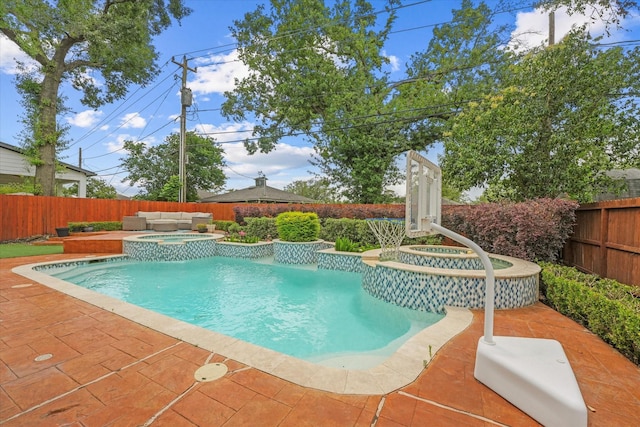 919 Worthshire St, Houston, TX 77008 - view of swimming pool featuring outdoor lounge area, a fenced backyard, and a patio area