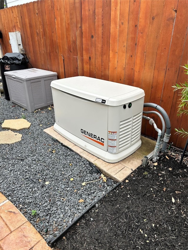 919 Worthshire St, Houston, TX 77008 - details featuring a power unit and fence