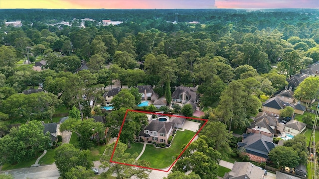aerial view at dusk with a residential view