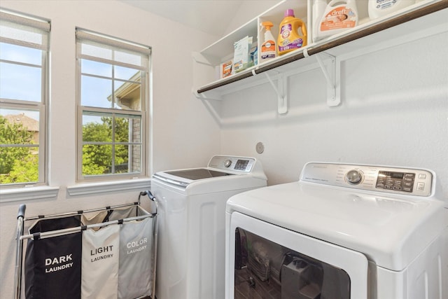 26 Heirloom Garden Pl, Magnolia, TX 77354 - washroom with washing machine and clothes dryer