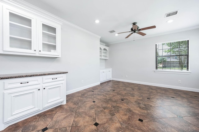4703 Shadow Grass Dr, Katy, TX 77493 - unfurnished living room featuring a ceiling fan, ornamental molding, baseboards, and recessed lighting