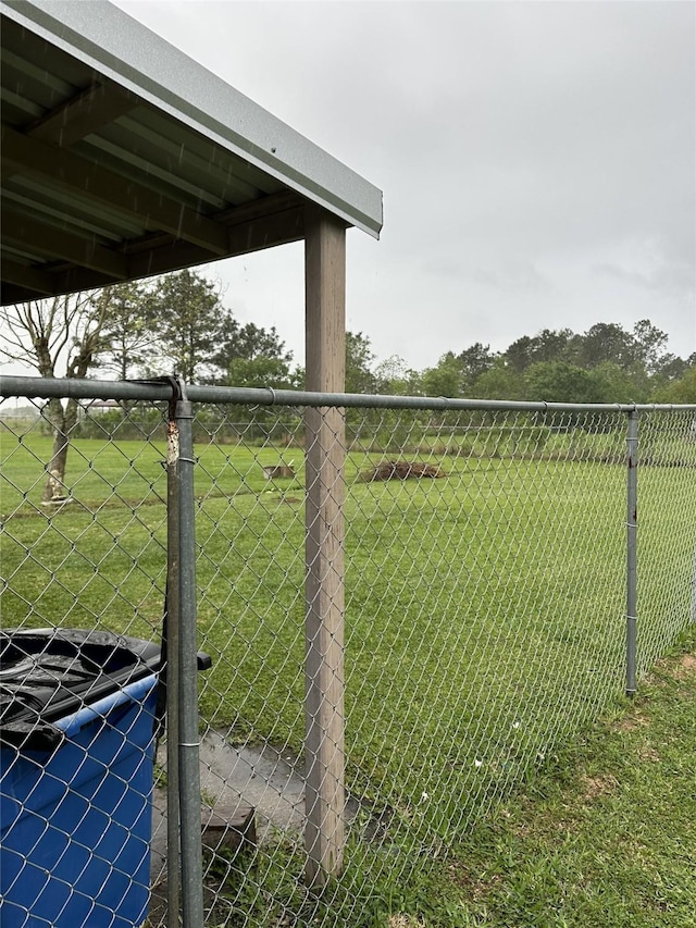 4060 Dubuque Pkwy, Rosharon, TX 77583 - view of yard featuring central air condition unit and fence