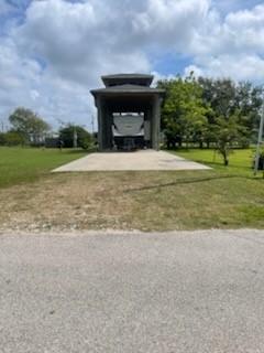 971 E Verdie Dr, Crystal Beach, TX 77650