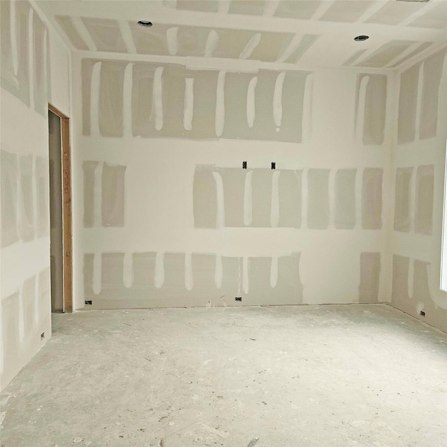 1014 Gardenia Dr, Houston, TX 77018 - view of unfurnished room